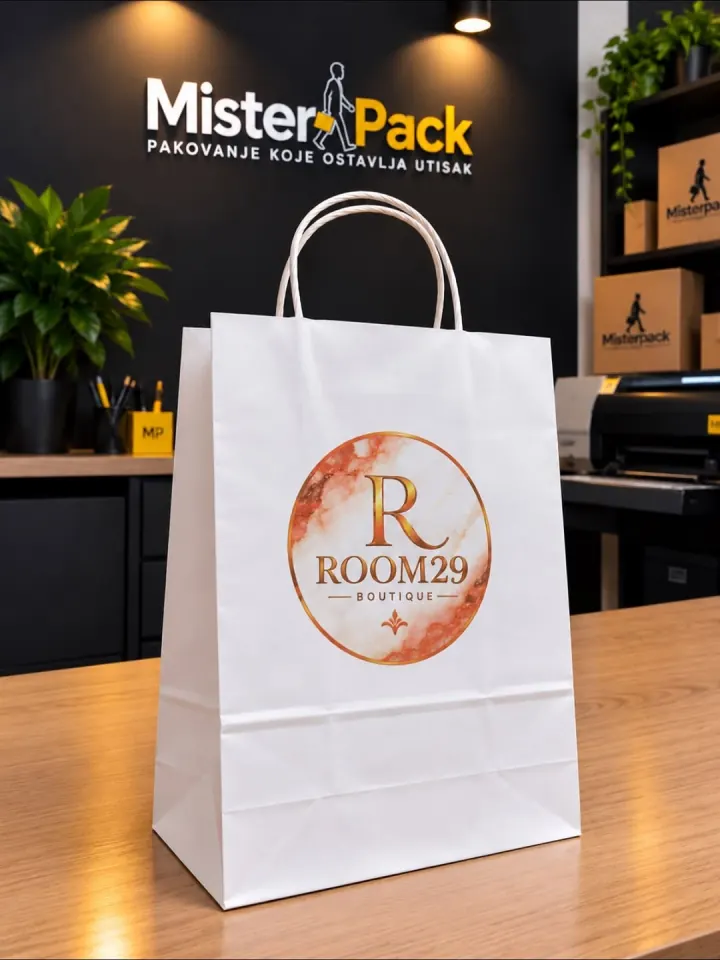 Bela kesa Room29 Boutique